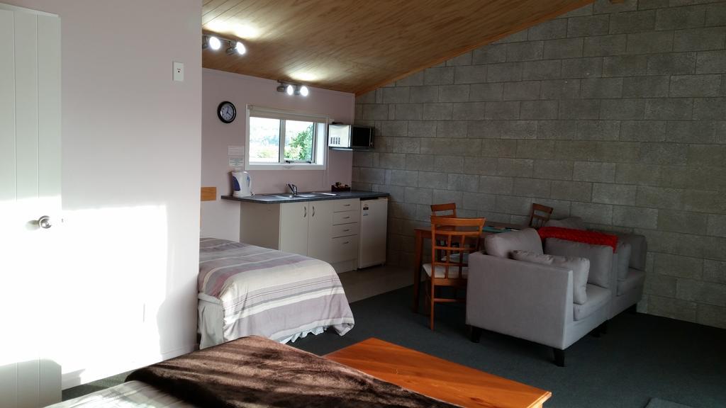 Abbey Court Motel Coromandel Екстер'єр фото