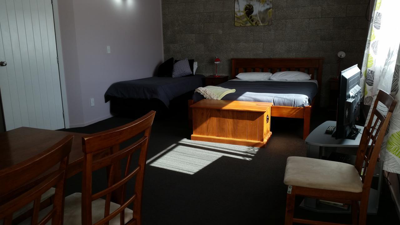 Abbey Court Motel Coromandel Екстер'єр фото