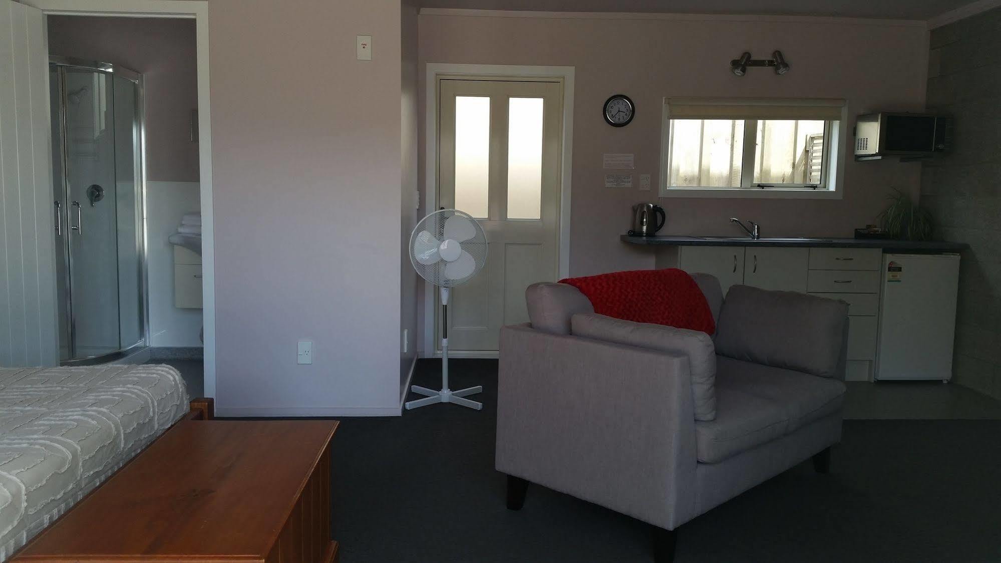 Abbey Court Motel Coromandel Екстер'єр фото